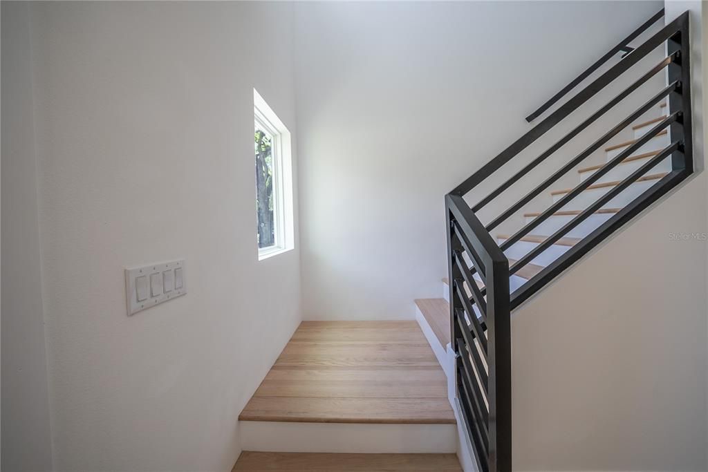 En Venta: $249,900 (2 camas, 2 baños, 1200 Pies cuadrados)