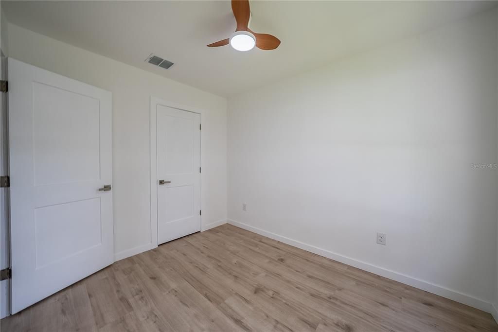 En Venta: $249,900 (2 camas, 2 baños, 1200 Pies cuadrados)