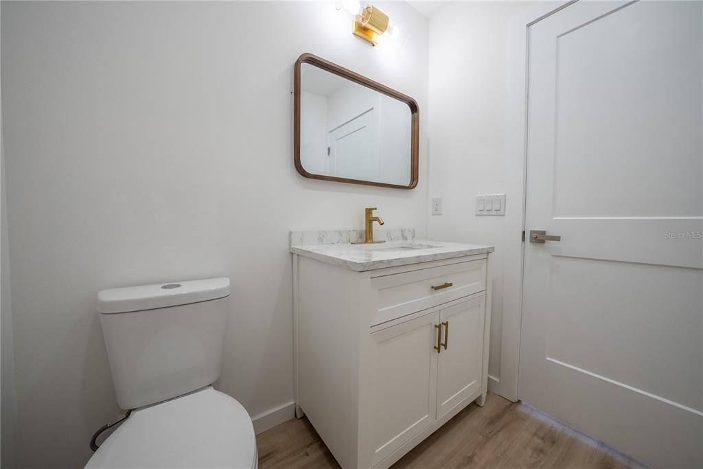 En Venta: $249,900 (2 camas, 2 baños, 1200 Pies cuadrados)