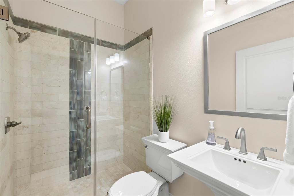 Active With Contract: $1,375,000 (5 beds, 4 baths, 4201 Square Feet)