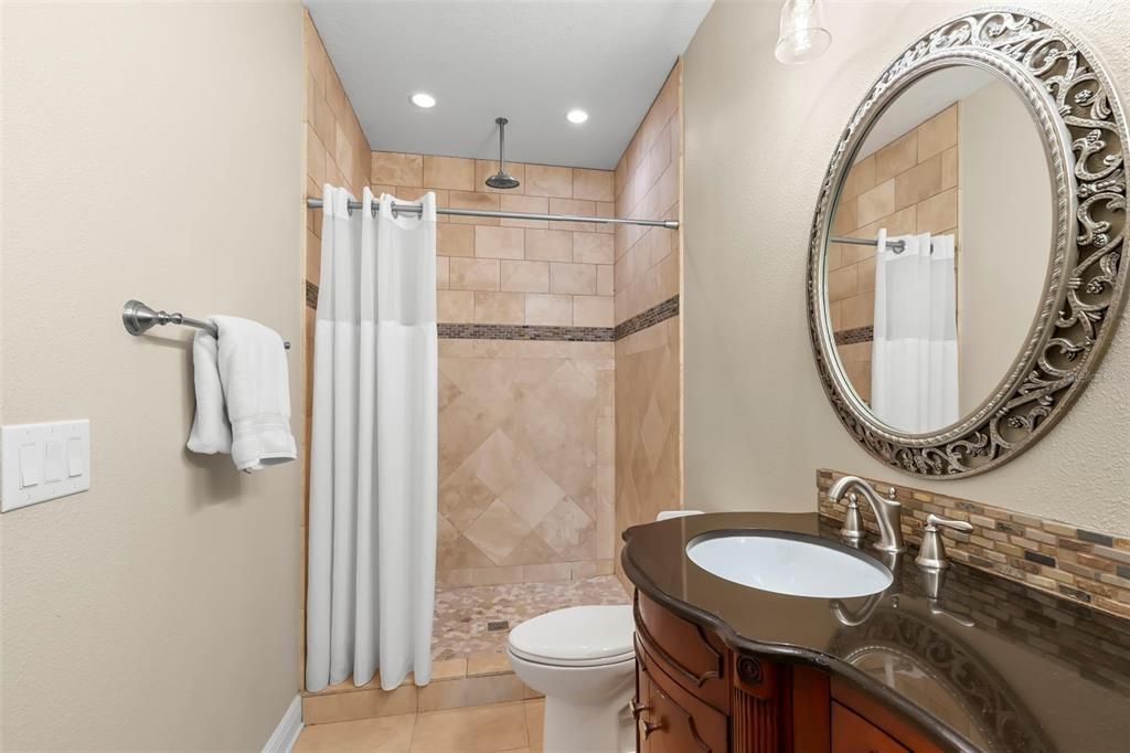 Active With Contract: $1,375,000 (5 beds, 4 baths, 4201 Square Feet)