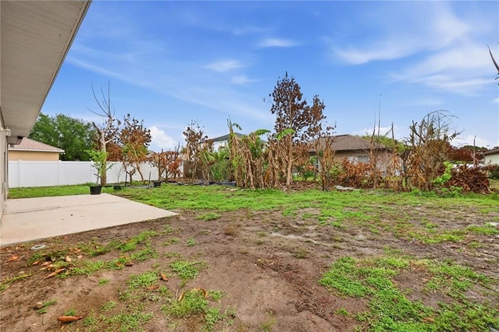 Activo con contrato: $459,900 (4 camas, 2 baños, 2846 Pies cuadrados)