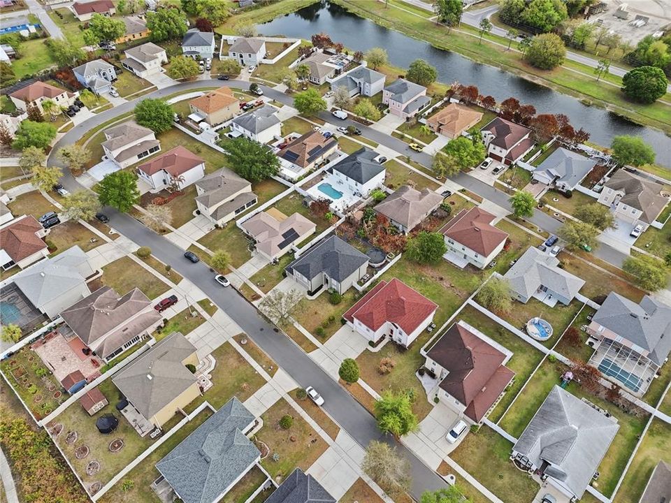 Activo con contrato: $459,900 (4 camas, 2 baños, 2846 Pies cuadrados)