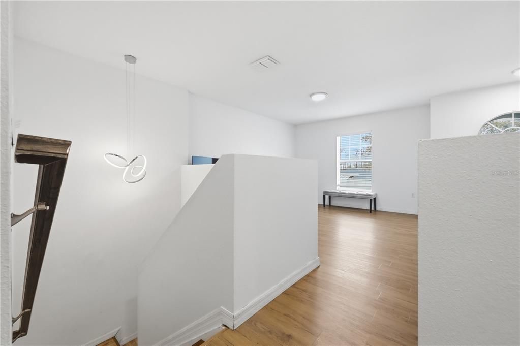 Activo con contrato: $459,900 (4 camas, 2 baños, 2846 Pies cuadrados)