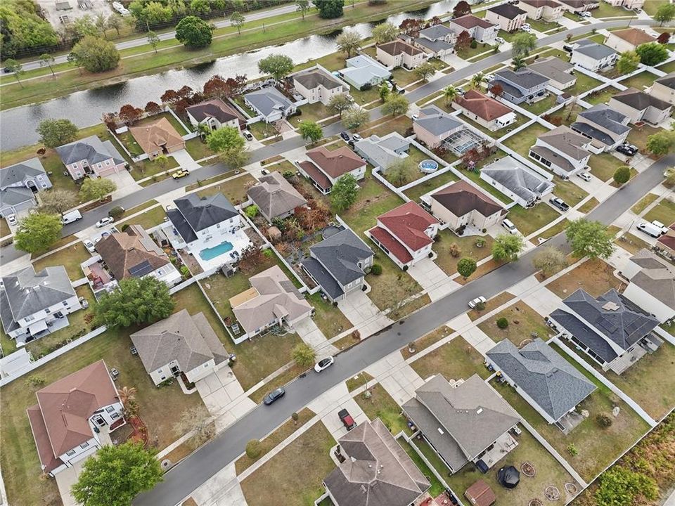 Activo con contrato: $459,900 (4 camas, 2 baños, 2846 Pies cuadrados)