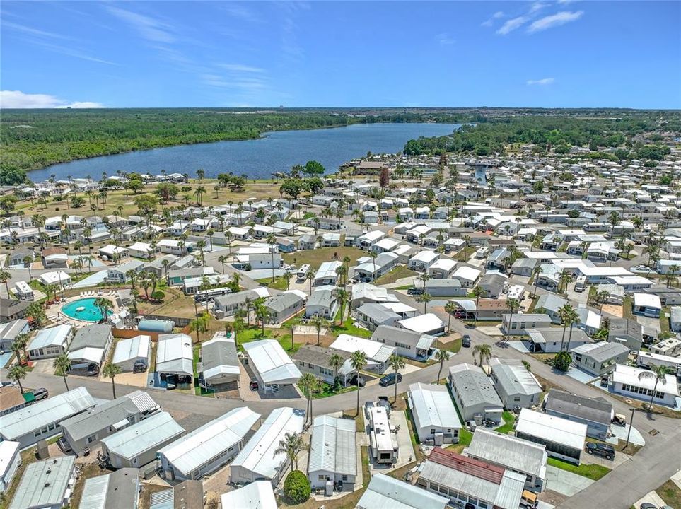 На продажу: $90,000 (1 спален, 1 ванн, 676 Квадратных фут)