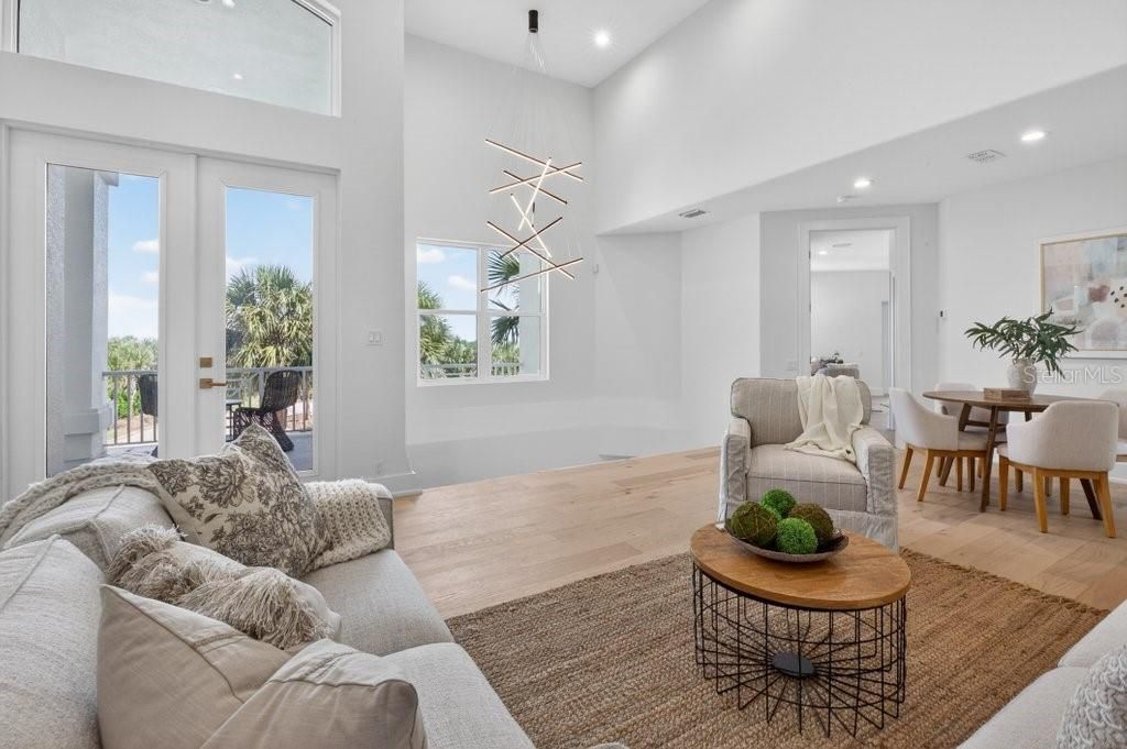 En Venta: $3,679,000 (5 camas, 4 baños, 4718 Pies cuadrados)