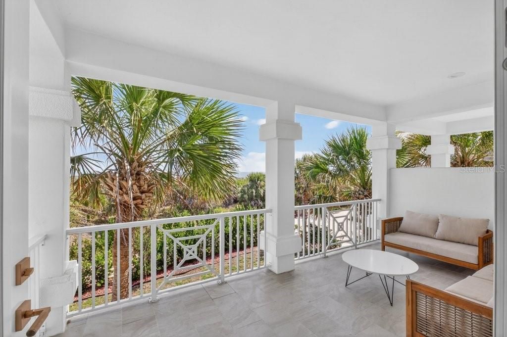 En Venta: $3,679,000 (5 camas, 4 baños, 4718 Pies cuadrados)