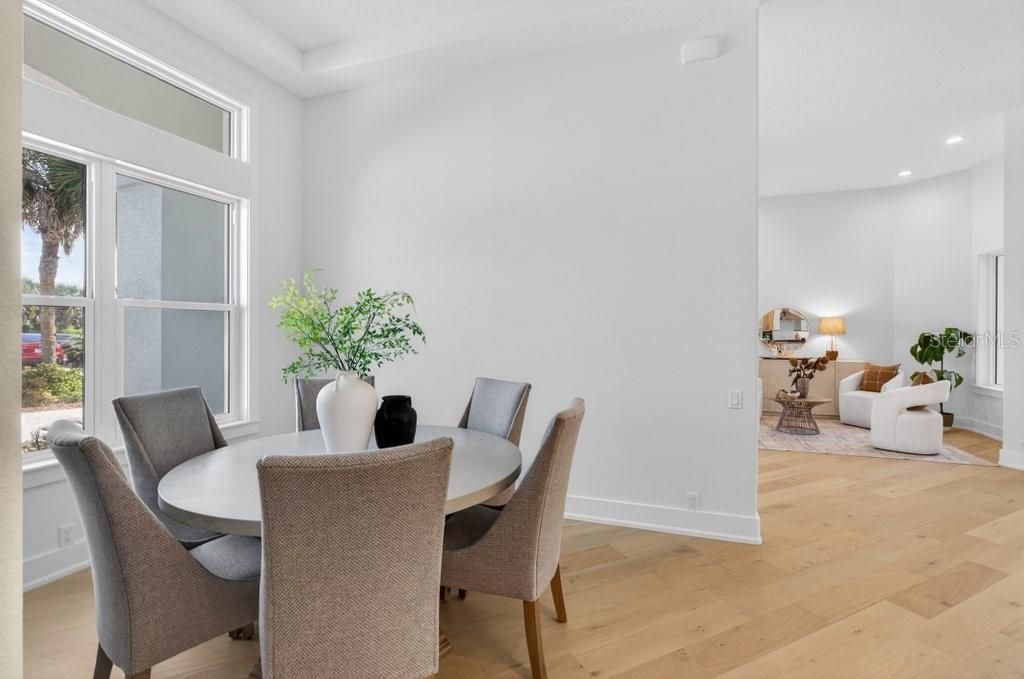 En Venta: $3,679,000 (5 camas, 4 baños, 4718 Pies cuadrados)