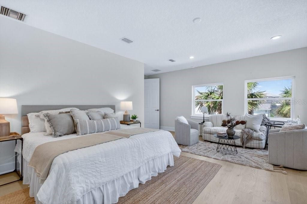 En Venta: $3,679,000 (5 camas, 4 baños, 4718 Pies cuadrados)