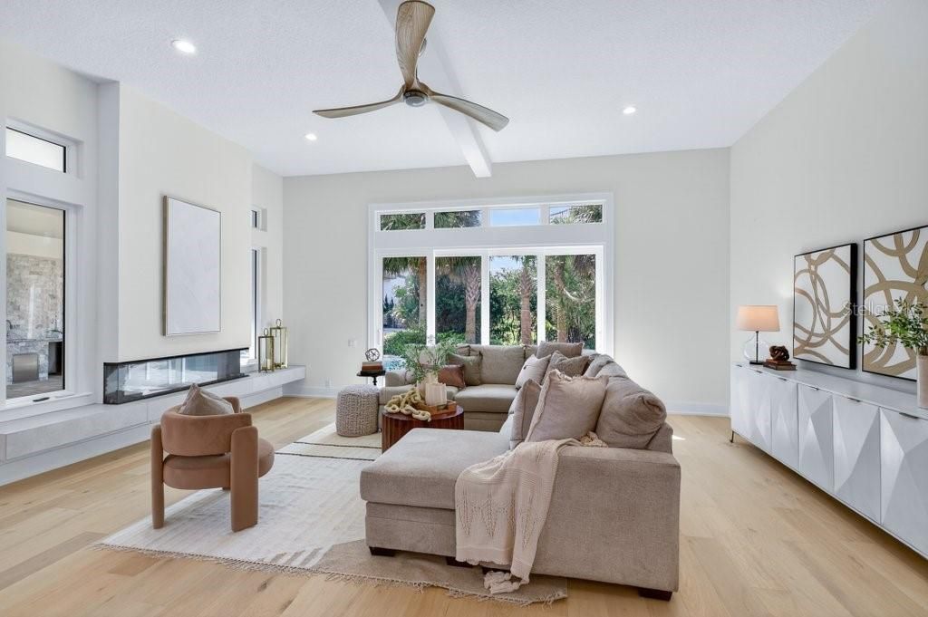 En Venta: $3,679,000 (5 camas, 4 baños, 4718 Pies cuadrados)