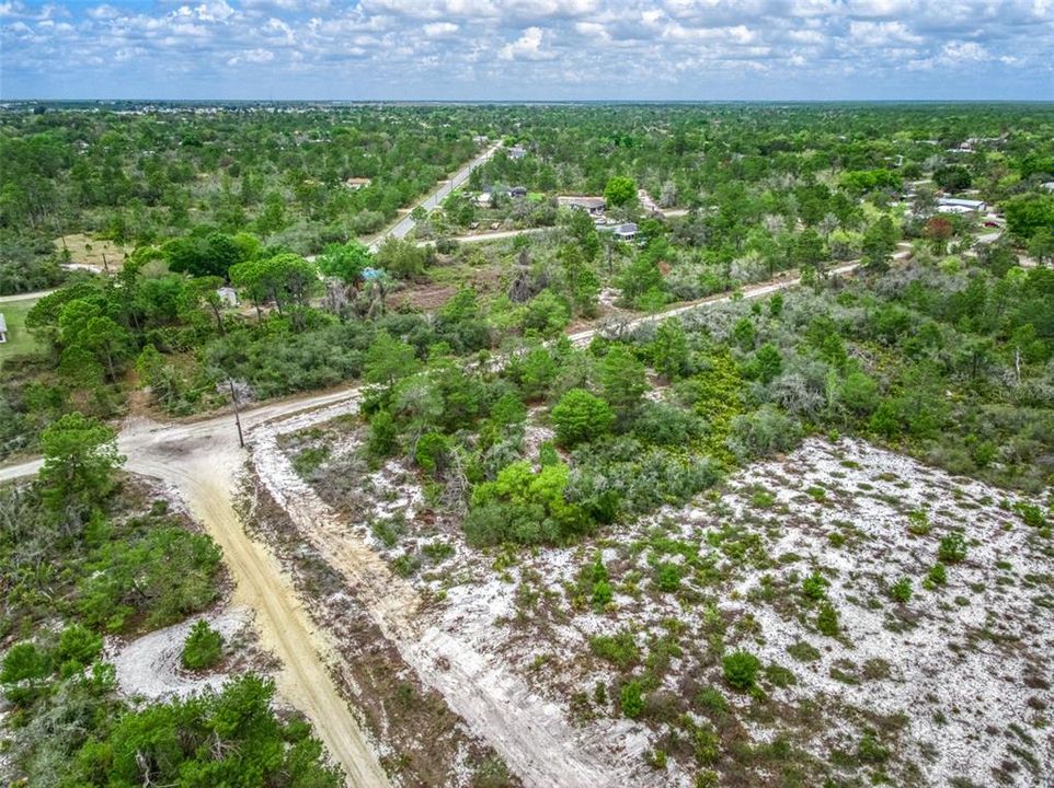 На продажу: $27,900 (0.52 acres)
