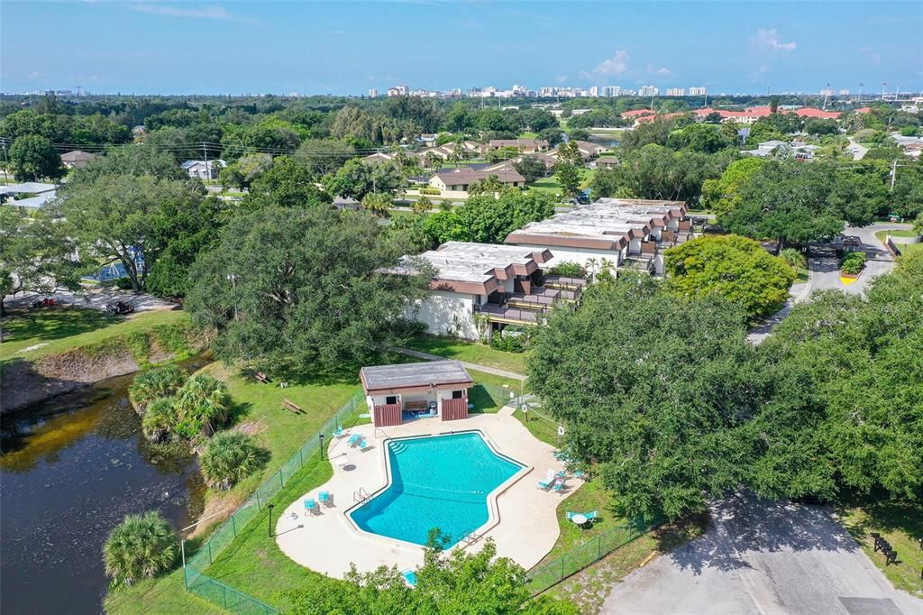 Active With Contract: $194,990 (3 beds, 2 baths, 1293 Square Feet)