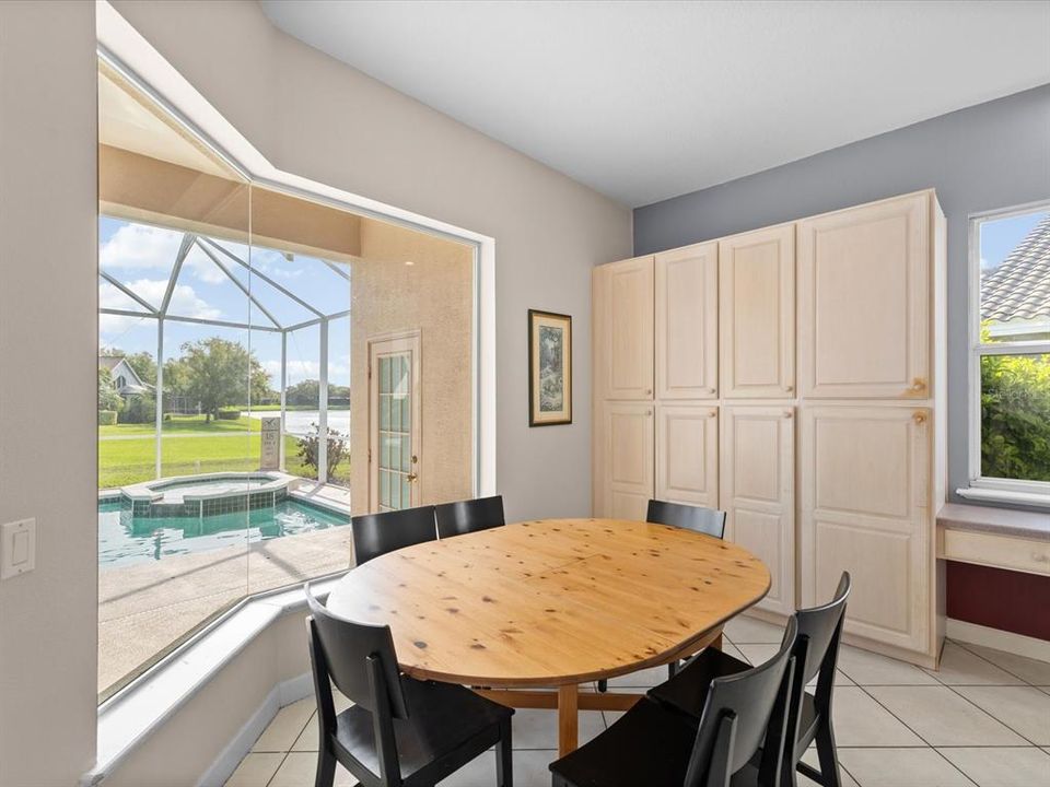 En Venta: $999,000 (5 camas, 3 baños, 3354 Pies cuadrados)