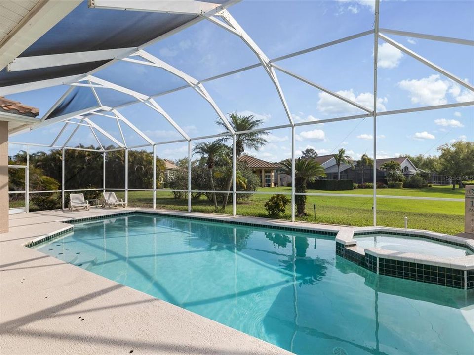 En Venta: $999,000 (5 camas, 3 baños, 3354 Pies cuadrados)