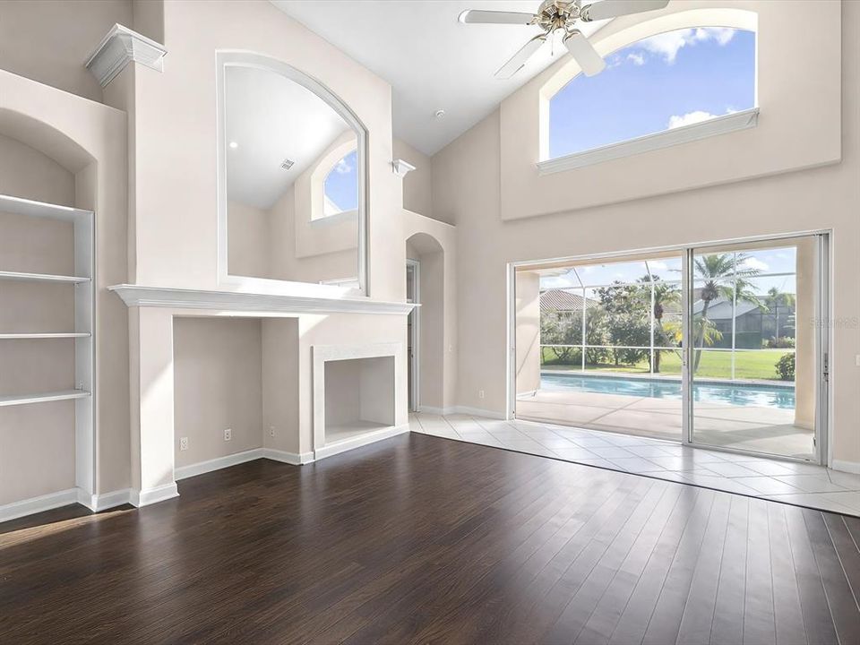 En Venta: $999,000 (5 camas, 3 baños, 3354 Pies cuadrados)