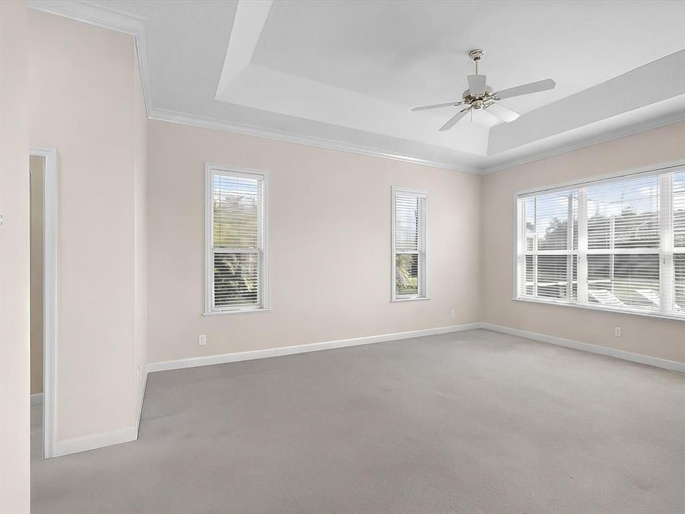 En Venta: $999,000 (5 camas, 3 baños, 3354 Pies cuadrados)