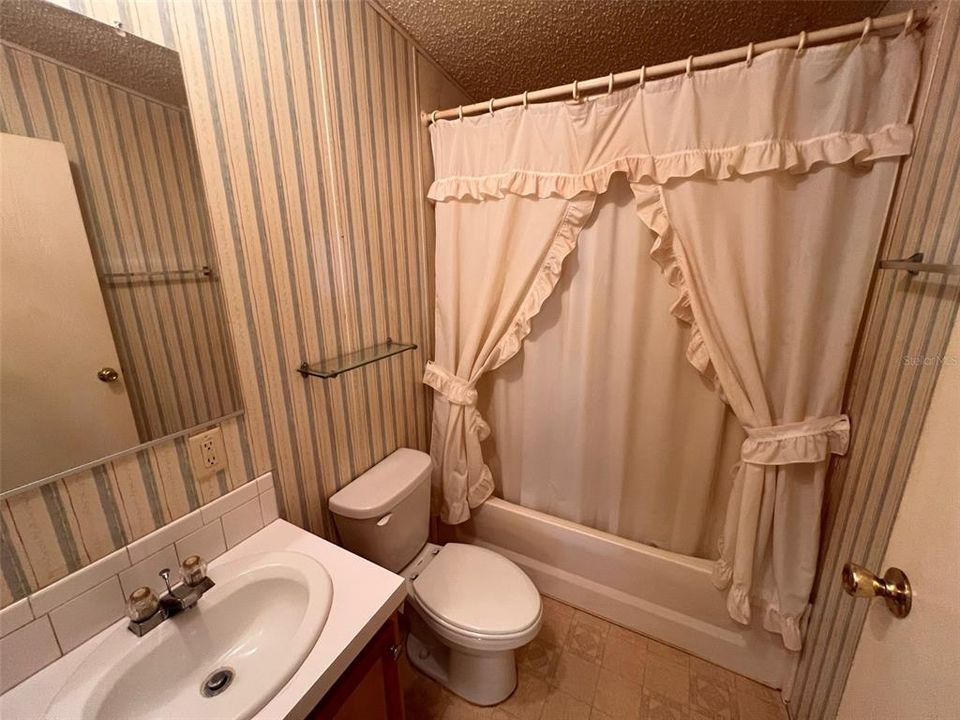 En Venta: $154,000 (3 camas, 2 baños, 1152 Pies cuadrados)