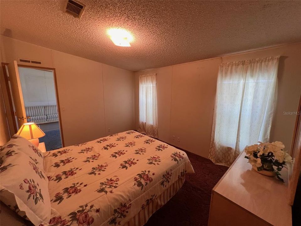 En Venta: $154,000 (3 camas, 2 baños, 1152 Pies cuadrados)