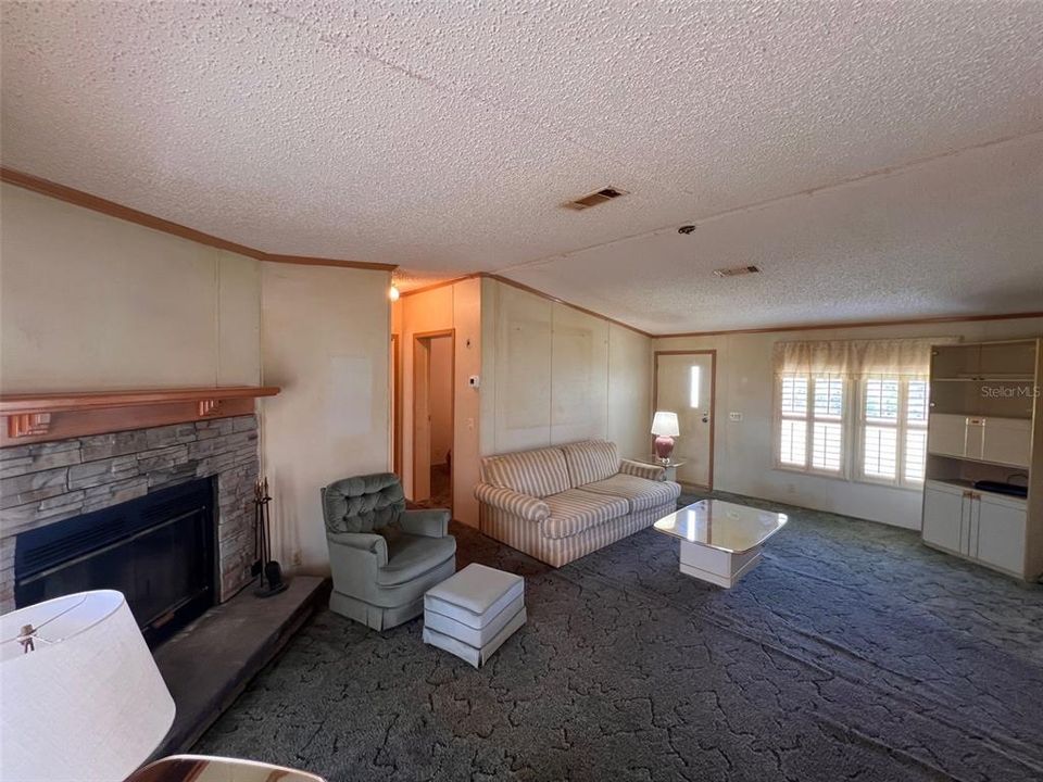 En Venta: $154,000 (3 camas, 2 baños, 1152 Pies cuadrados)