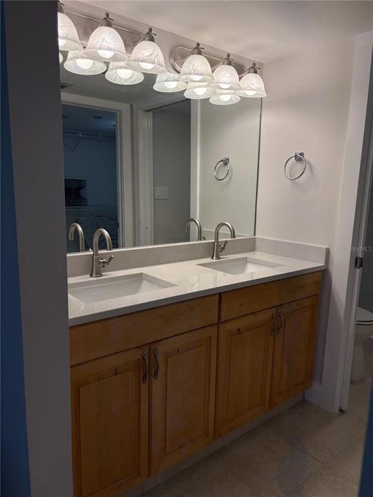 Activo con contrato: $749,000 (2 camas, 2 baños, 1533 Pies cuadrados)