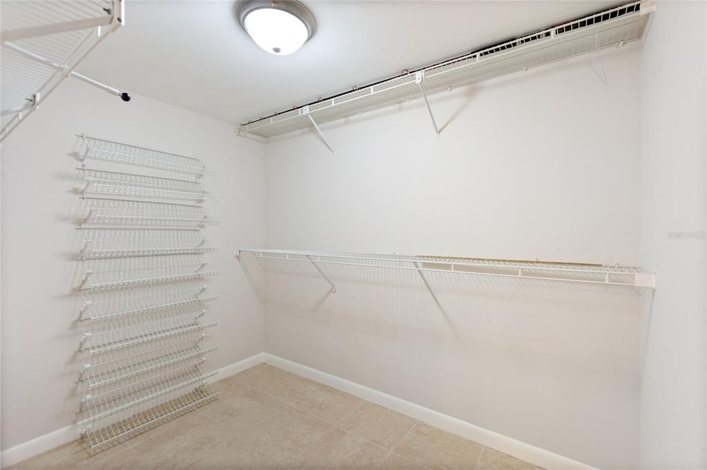 Activo con contrato: $749,000 (2 camas, 2 baños, 1533 Pies cuadrados)