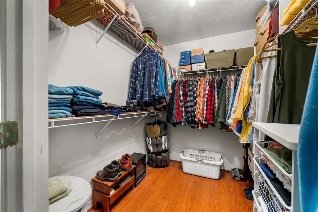 En Venta: $629,900 (5 camas, 4 baños, 2682 Pies cuadrados)