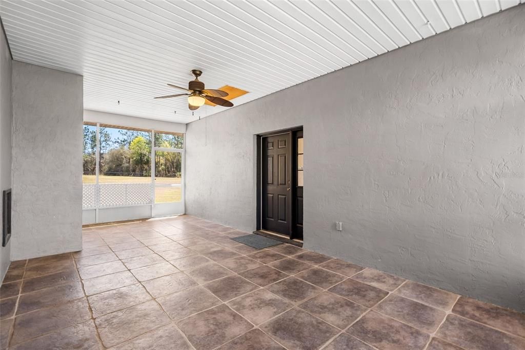 En Venta: $629,900 (5 camas, 4 baños, 2682 Pies cuadrados)