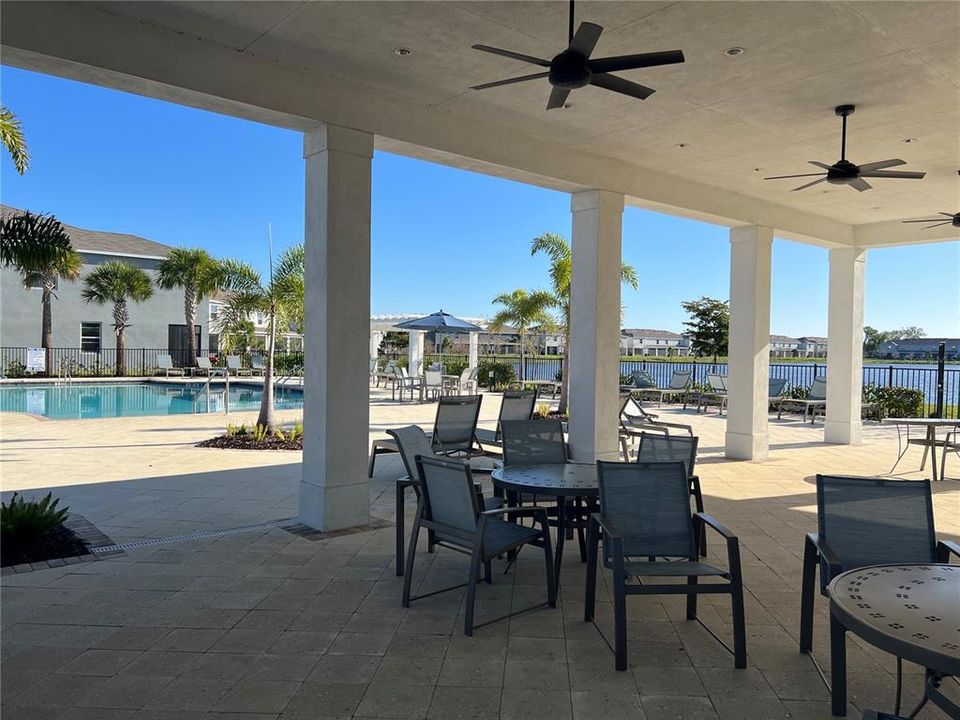 En Venta: $284,999 (3 camas, 2 baños, 1785 Pies cuadrados)