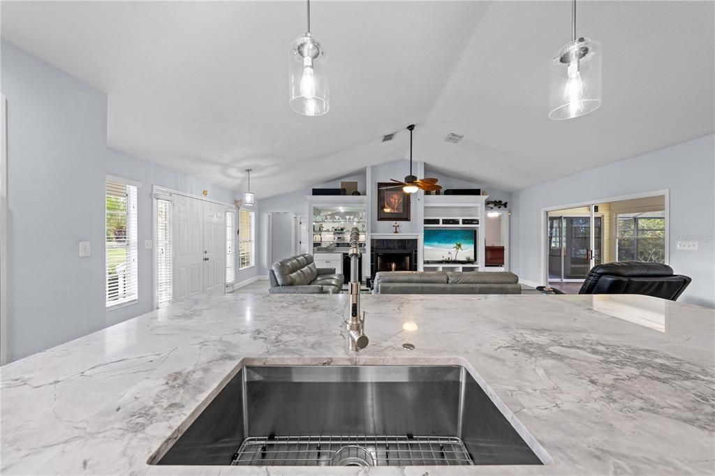 For Sale: $785,000 (4 beds, 3 baths, 2147 Square Feet)