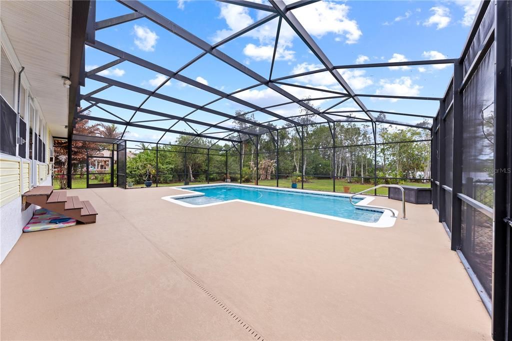 For Sale: $785,000 (4 beds, 3 baths, 2147 Square Feet)