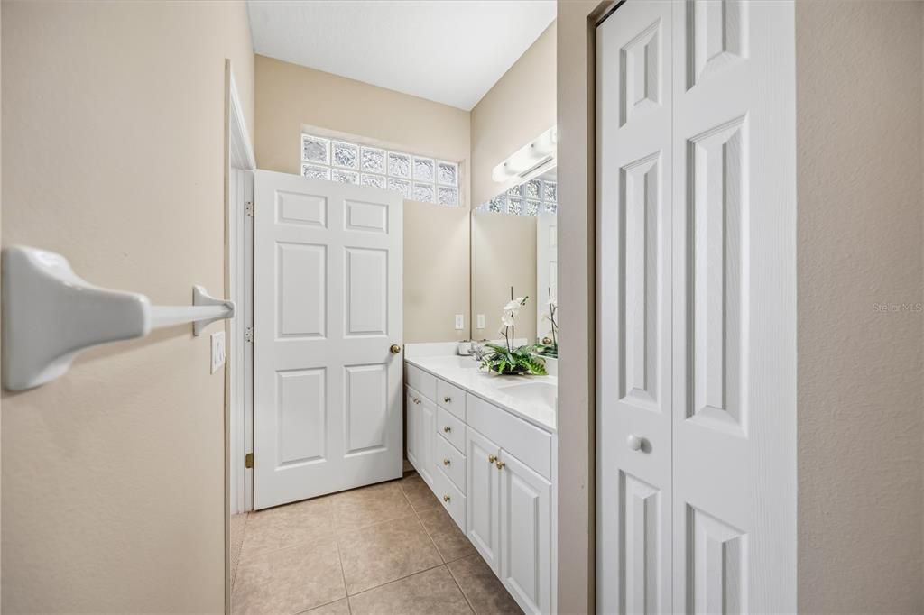 For Sale: $320,000 (3 beds, 2 baths, 1650 Square Feet)