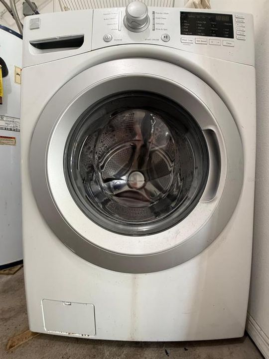 На продажу: $199,000 (2 спален, 2 ванн, 1092 Квадратных фут)