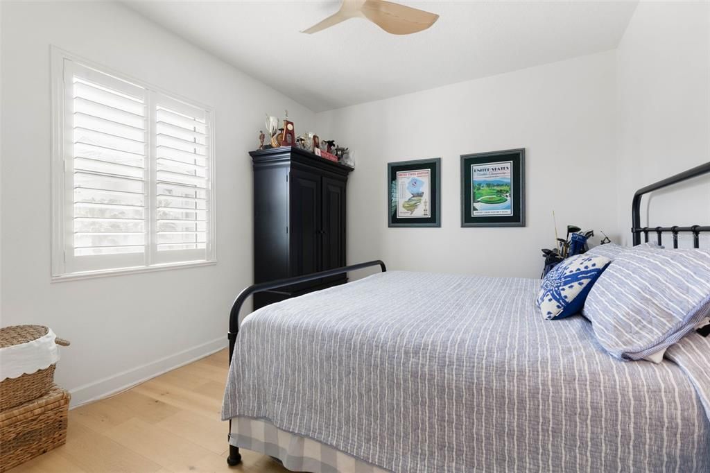 En Venta: $887,500 (3 camas, 3 baños, 2003 Pies cuadrados)