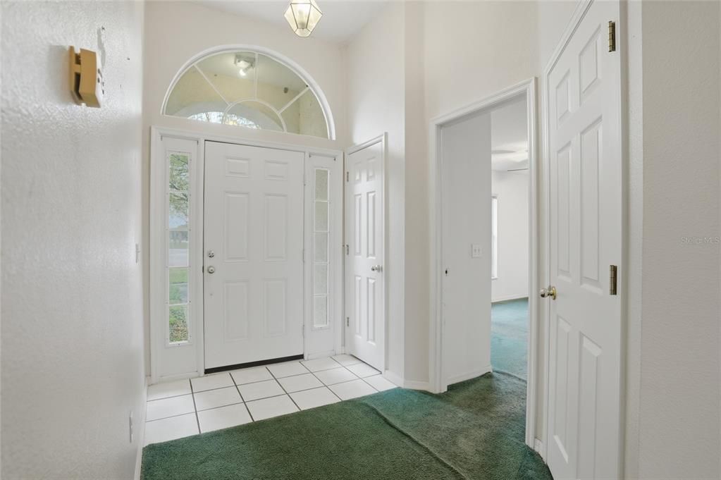 For Sale: $375,000 (4 beds, 2 baths, 1820 Square Feet)