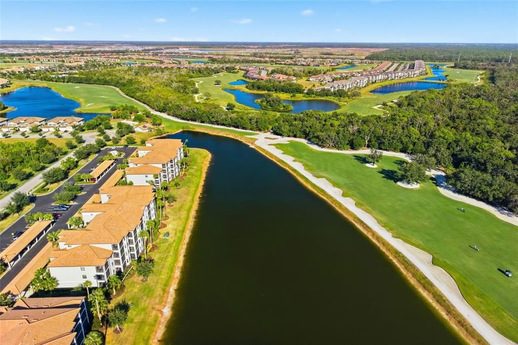 En Venta: $299,000 (2 camas, 2 baños, 1142 Pies cuadrados)