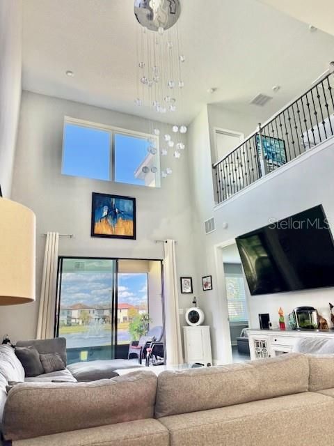 待售: $825,000 (4 贝兹, 3 浴室, 2589 平方英尺)