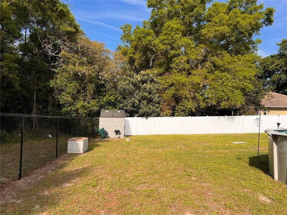 Activo con contrato: $197,500 (2 camas, 1 baños, 1360 Pies cuadrados)