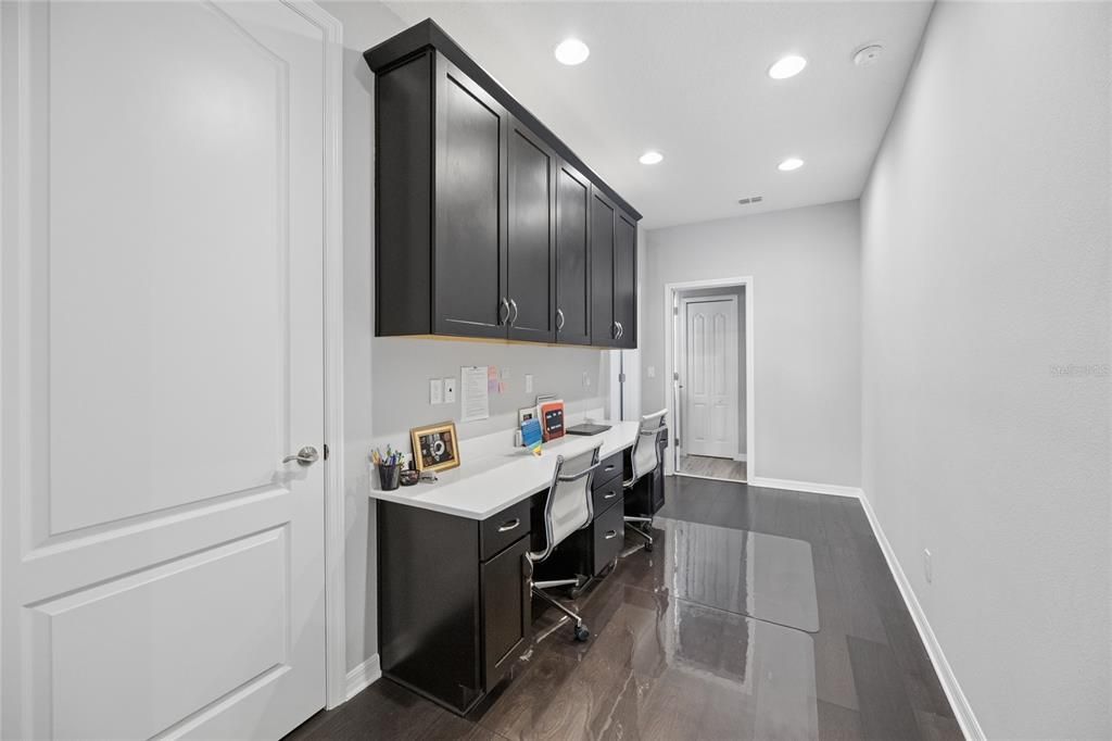En Venta: $2,290,000 (5 camas, 6 baños, 5448 Pies cuadrados)