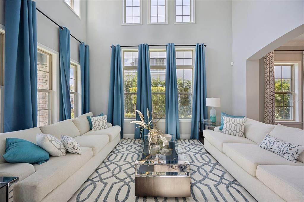 En Venta: $2,290,000 (5 camas, 6 baños, 5448 Pies cuadrados)