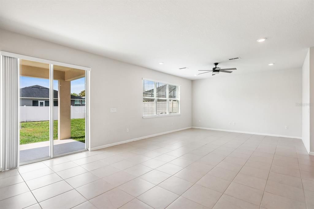 For Sale: $429,900 (4 beds, 2 baths, 2416 Square Feet)