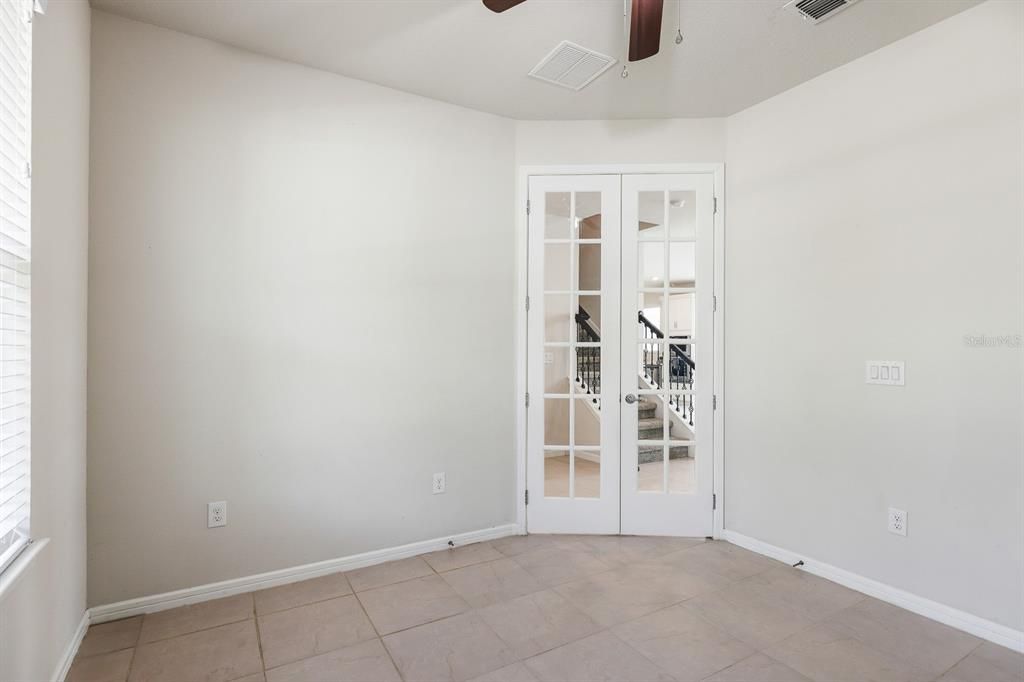 For Sale: $429,900 (4 beds, 2 baths, 2416 Square Feet)