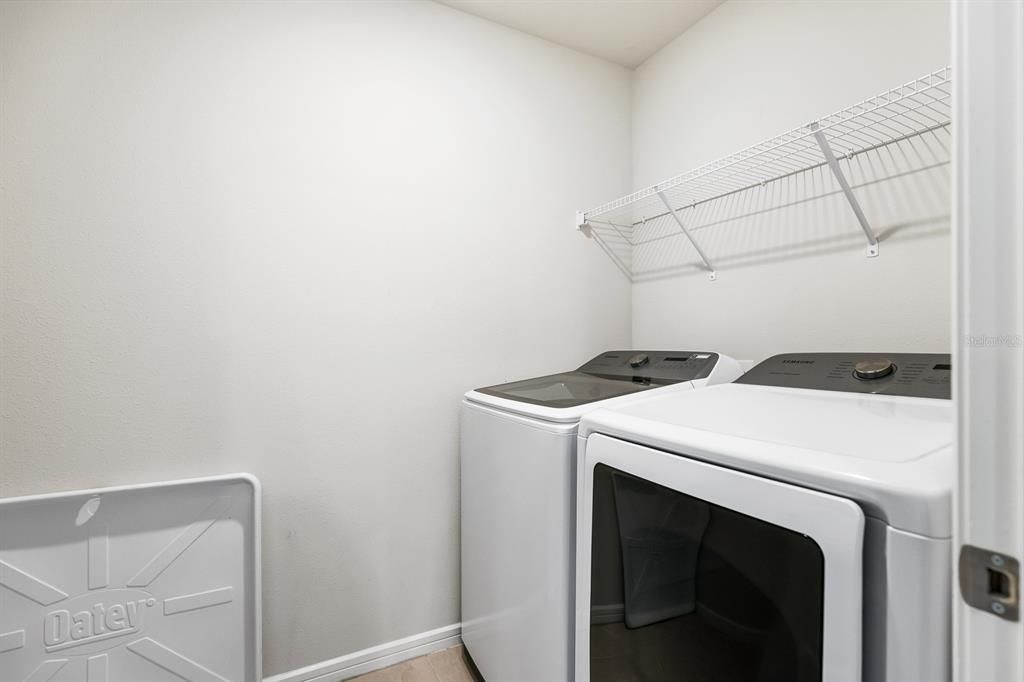 For Sale: $429,900 (4 beds, 2 baths, 2416 Square Feet)