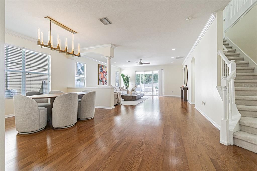 For Rent: $3,000 (4 beds, 3 baths, 2556 Square Feet)