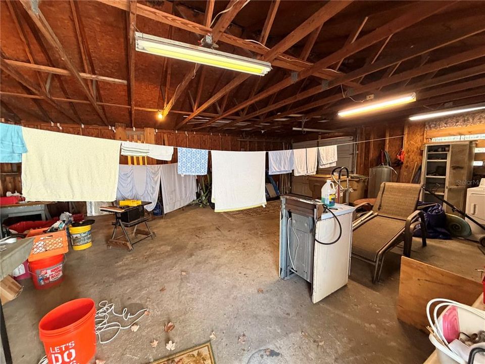 待售: $115,000 (2 贝兹, 1 浴室, 720 平方英尺)