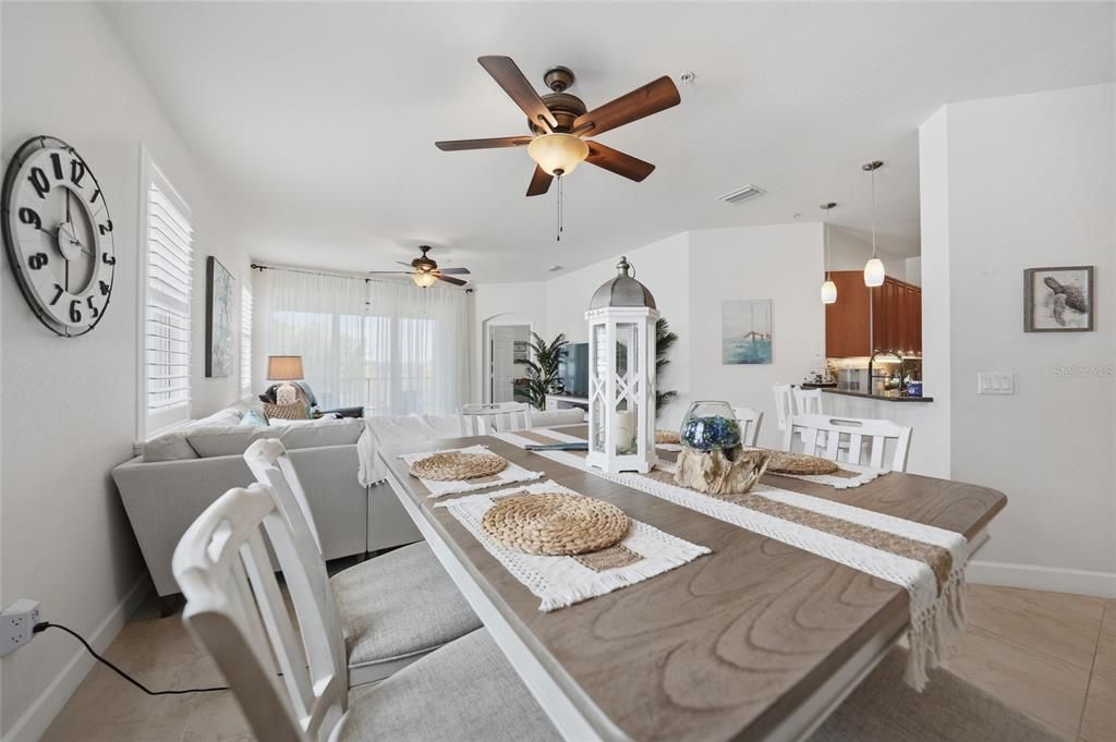 For Sale: $245,000 (3 beds, 2 baths, 1644 Square Feet)