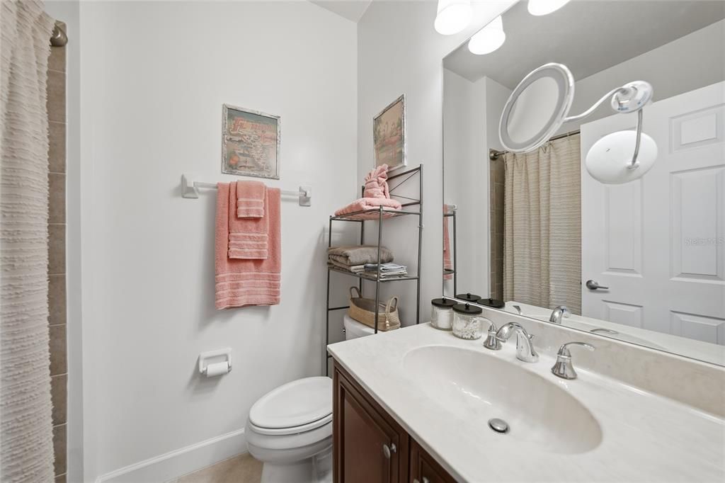 For Sale: $245,000 (3 beds, 2 baths, 1644 Square Feet)