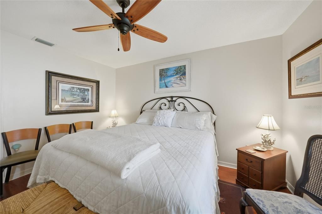 For Sale: $525,000 (4 beds, 3 baths, 2916 Square Feet)