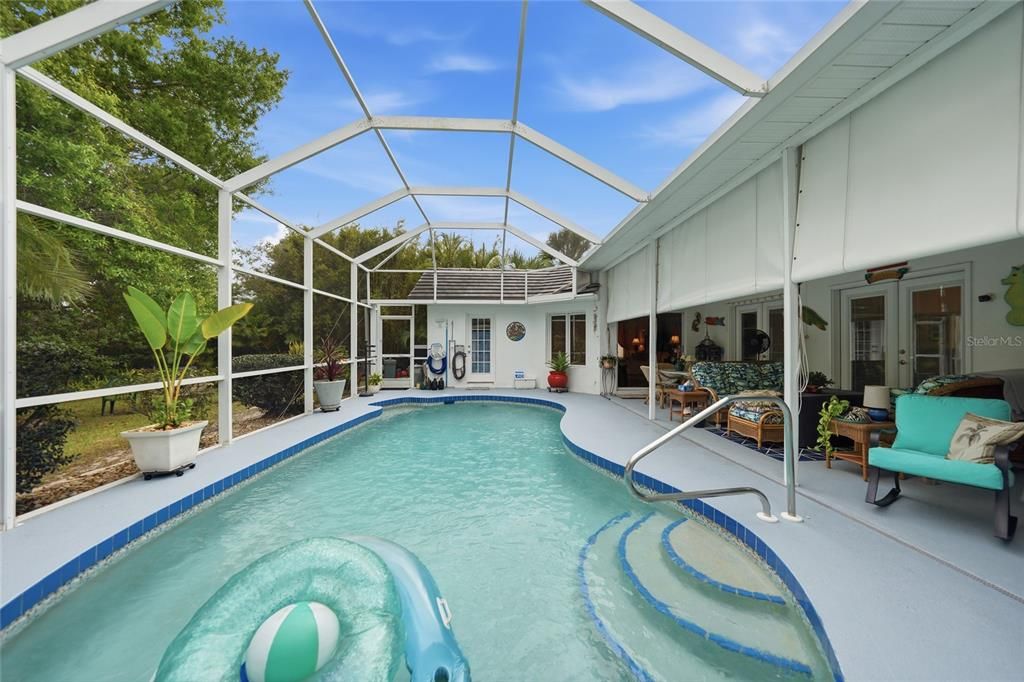 For Sale: $525,000 (4 beds, 3 baths, 2916 Square Feet)