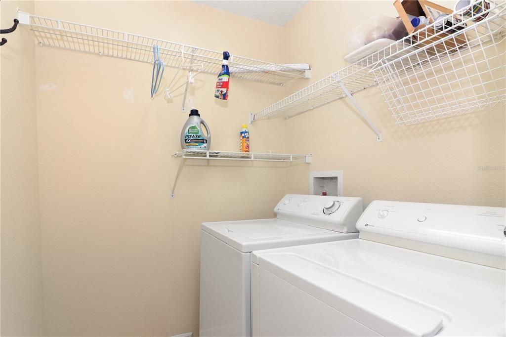 En Renta: $2,600 (3 camas, 2 baños, 2869 Pies cuadrados)